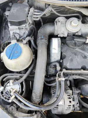Foto de MANGUERAS INTERCOOLER VOLKSWAGEN POLO IV (9N3) 1.9 TDI (101 CV / 74 KW)