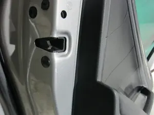 Foto de CERRADURA PUERTA TRASERA IZQUIERDA VOLKSWAGEN TIGUAN (AD1) 2.0 TDI DPF (239 CV / 176 KW) referencia 5NA839015C