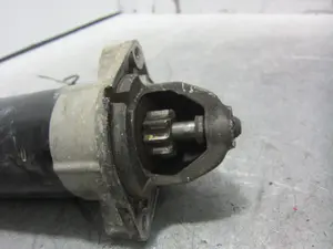 Foto de MOTOR ARRANQUE BMW SERIE 3 COUPE (E46) 2.0 24V (150 CV / 110 KW) referencia 1740374 foto 3