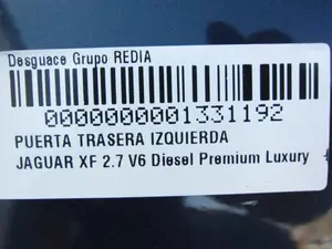 Foto de PUERTA TRASERA IZQUIERDA JAGUAR XF 2.7 V6 Diesel CAT (207 CV / 152 KW) foto 5