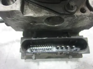Foto de ABS OPEL COMBO (CORSA C) 1.3 16V CDTI CAT (Z 13 DT / LN9) (69 CV / 51 KW) referencia 0265231583 foto 4