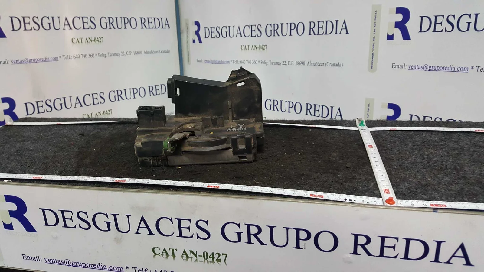 Foto de CERRADURA PUERTA DELANTERA DERECHA OPEL ASTRA G BERLINA referencia 24444016