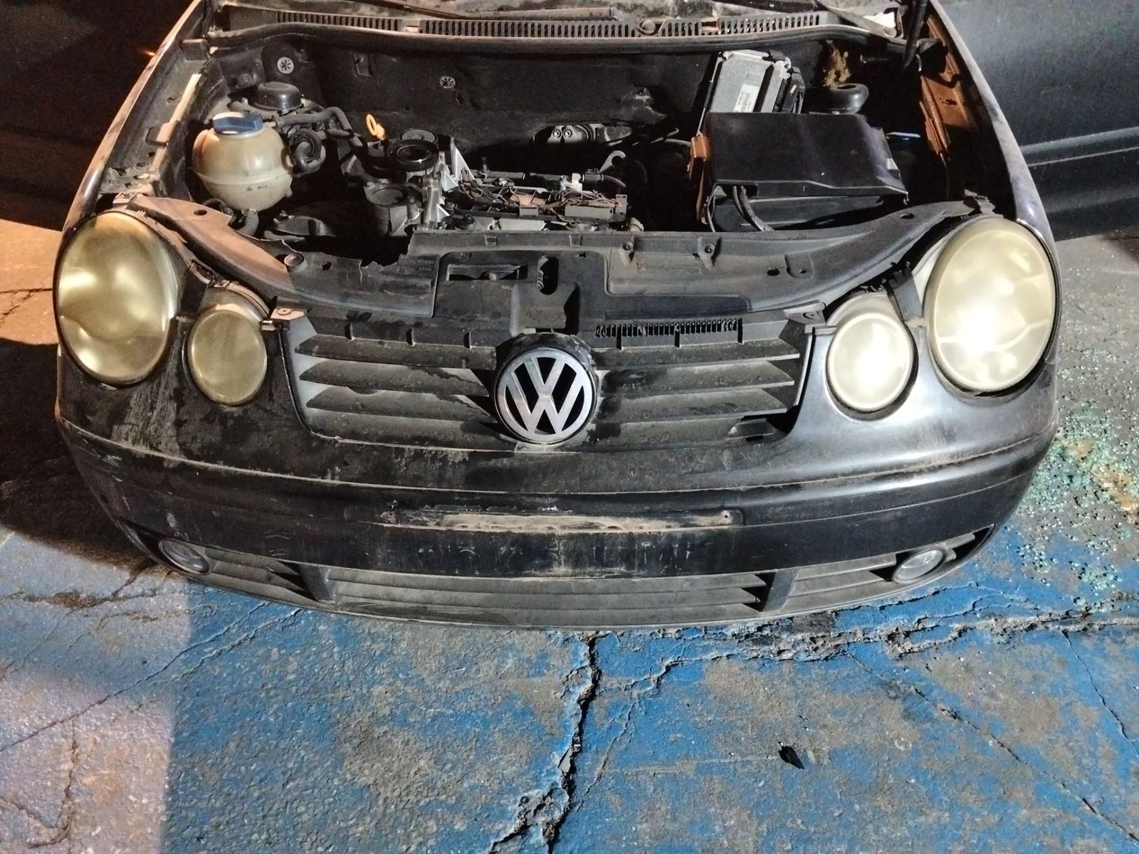 Foto de PANEL FRONTAL VOLKSWAGEN POLO IV (9N1)