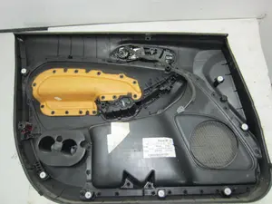 Foto de GUARNECIDO PUERTA DELANTERA DERECHA FORD FIESTA (CNN) 1.0 EcoBoost CAT (101 CV / 74 KW) referencia C1BBA23942A foto 3