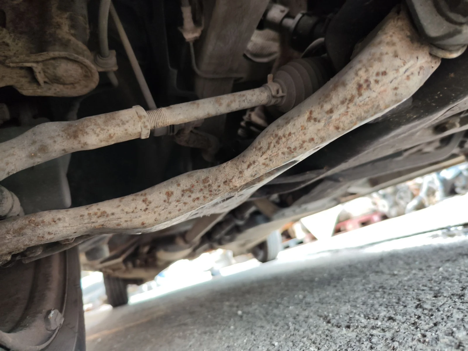 Foto de BRAZO SUSPENSION DELANTERO DERECHO MERCEDES-BENZ VITO FURGÓN (639) 2.1 CDI CAT (109 CV / 80 KW)