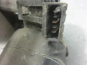 Foto de MOTOR LIMPIA DELANTERO SEAT IBIZA (6K1) 1.4 (60 CV / 44 KW) referencia 6K1955023F foto 2