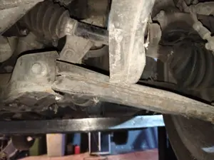 Foto de TRANSMISION DELANTERA IZQUIERDA VOLKSWAGEN POLO IV (9N1)
