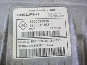 Foto de CENTRALITA MOTOR UCE RENAULT CLIO III 1.5 dCi Diesel (106 CV / 78 KW) referencia 8200399038 foto 4