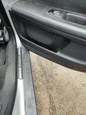 Foto de ELEVALUNAS TRASERO DERECHO VOLVO S80 BERLINA 2.4 CAT (140 CV / 103 KW) foto 1
