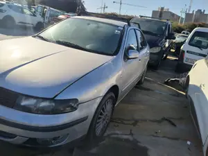 Foto de PARAGOLPES DELANTERO SEAT TOLEDO (1M2) 1.9 TDI (110 CV / 81 KW) foto 1