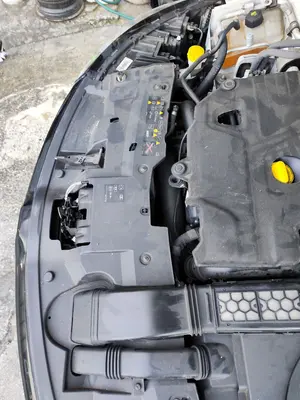 Foto de TRAVESAÑO INFERIOR RENAULT TALISMAN SPORT TOURER 1.6 dCi Diesel FAP Energy (131 CV / 96 KW) referencia 625303449R
