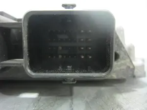 Foto de CENTRALITA MOTOR UCE FORD FOCUS BERLINA (CAP) referencia 5M5112A650LB foto 2
