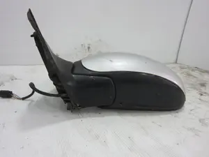 Foto de RETROVISOR IZQUIERDO FORD FOCUS BERLINA (CAK) 1.8 TDDI Turbodiesel CAT (90 CV / 66 KW) referencia 014185 foto 4