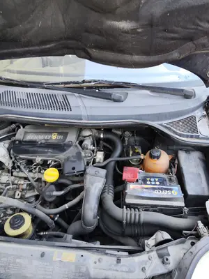 Foto de ARTICULACION LIMPIA DELANTERA RENAULT SCENIC I (JA...) 1.9 dCi Diesel CAT (102 CV / 75 KW) referencia 7701049264 foto 3