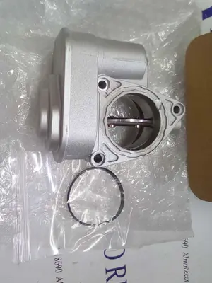 Foto de CAJA MARIPOSA SKODA SUPERB (3T4) referencia 038128063 foto 2