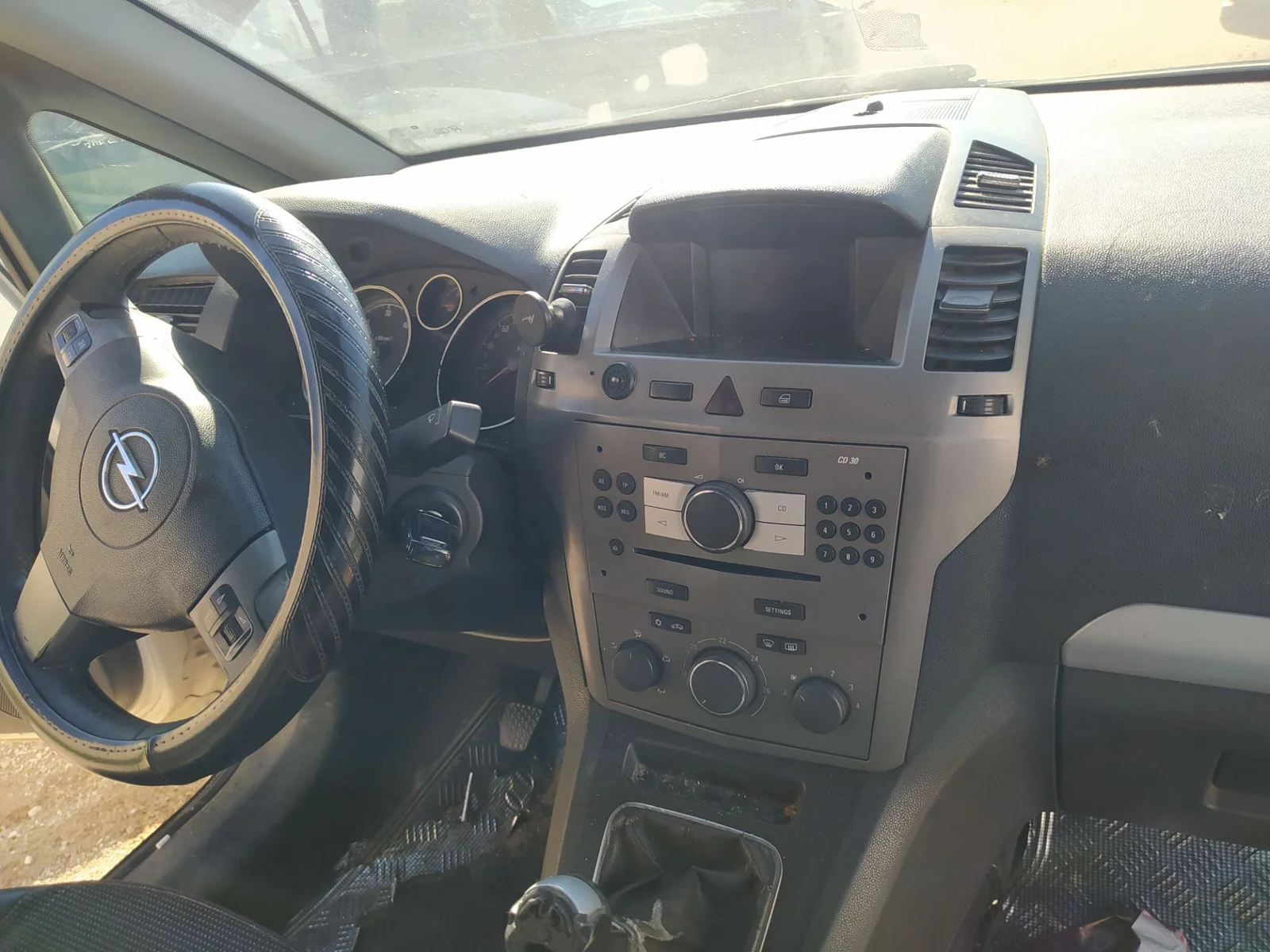 Foto de RESISTENCIA CALEFACCION OPEL ZAFIRA B 1.9 CDTI (120 CV / 88 KW) referencia 39090003