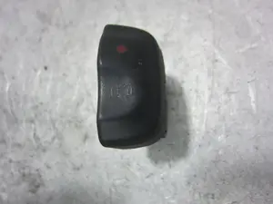 Foto de INTERRUPTOR RENAULT MEGANE I FASE 2 CLASSIC (LA...) 1.4 16V (95 CV / 70 KW) referencia 429993B