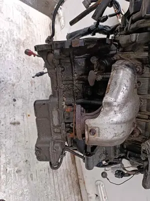 Foto de MOTOR COMPLETO MITSUBISHI GALANT BERLINA (EA0) referencia 6A13 foto 4