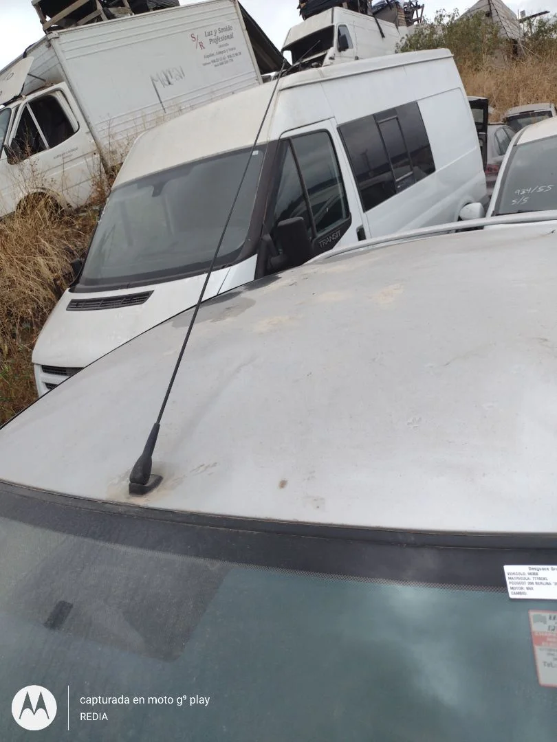 Foto de ANTENA PEUGEOT 206 1.4 HDi (68 CV / 50 KW) referencia 656143