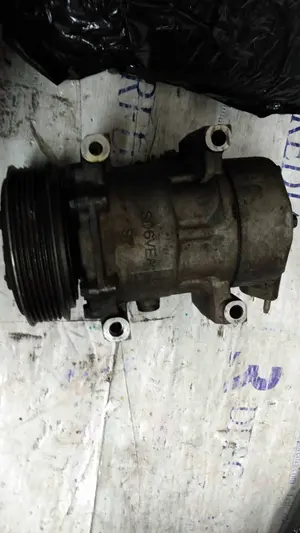 Foto de COMPRESOR AIRE ACONDICIONADO CITROEN C3 1.4 HDi (68 CV / 50 KW) referencia SD6V121439 foto 2