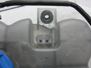 Foto de DEPOSITO EXPANSION PORSCHE MACAN (95BA) referencia 95B121407A foto 2