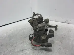Foto de BOMBA SUSPENSION MERCEDES-BENZ CLASE S (BM 220) BERLINA 5.0 V8 24V CAT (306 CV / 225 KW) referencia 211320030401 foto 8