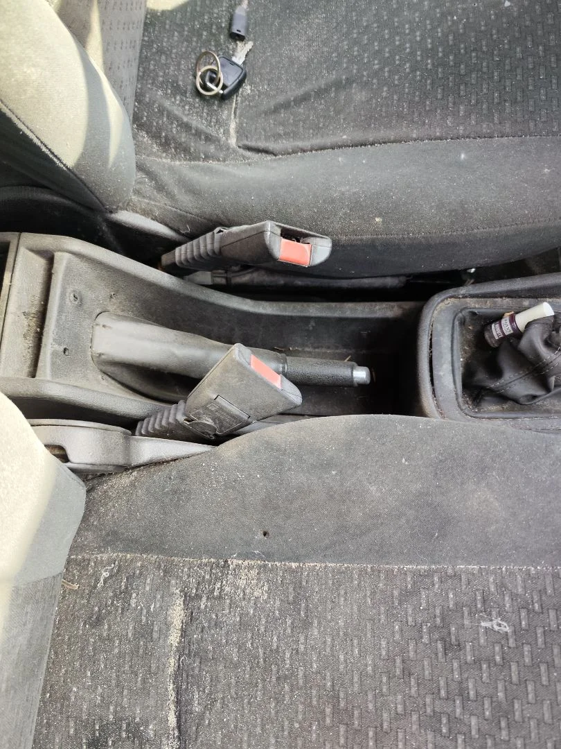 Foto de PALANCA FRENO OPEL ZAFIRA A 2.0 DTI (101 CV / 74 KW) referencia 13155023