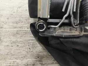 Foto de CINTURON SEGURIDAD DELANTERO DERECHO AUDI A4 BERLINA (8W2) referencia 626528600 foto 2
