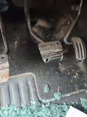 Foto de PEDAL FRENO PEUGEOT 206 1.6 16V CAT (109 CV / 80 KW)