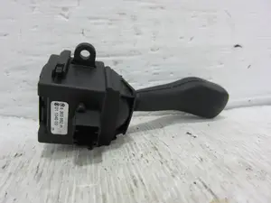 Foto de MANDO INTERMITENTES BMW SERIE 3 COMPACTO (E46) 2.0 16V Diesel CAT (150 CV / 110 KW) referencia 8363662 foto 2