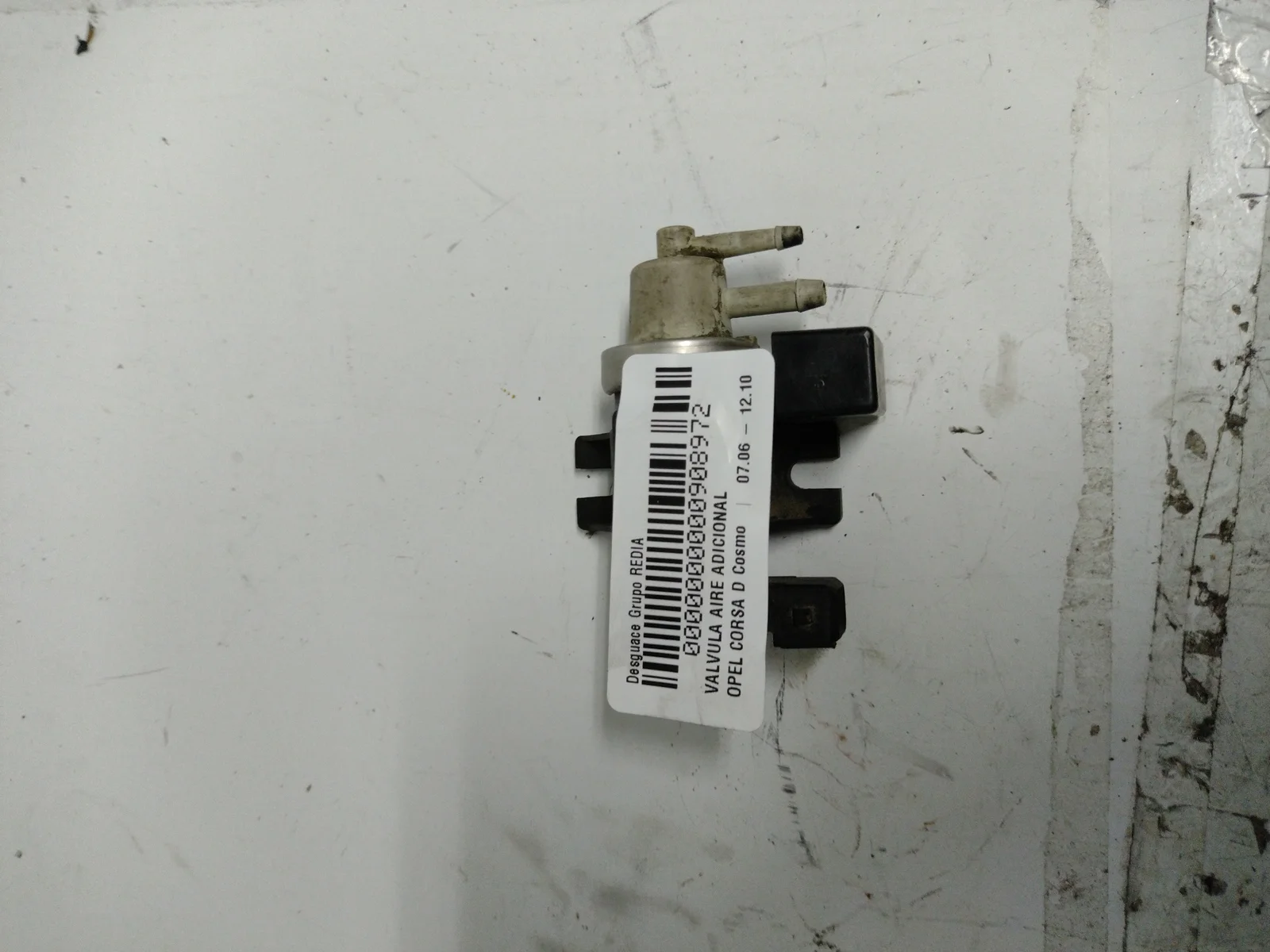 Foto de VALVULA AIRE ADICIONAL OPEL CORSA D referencia 897218
