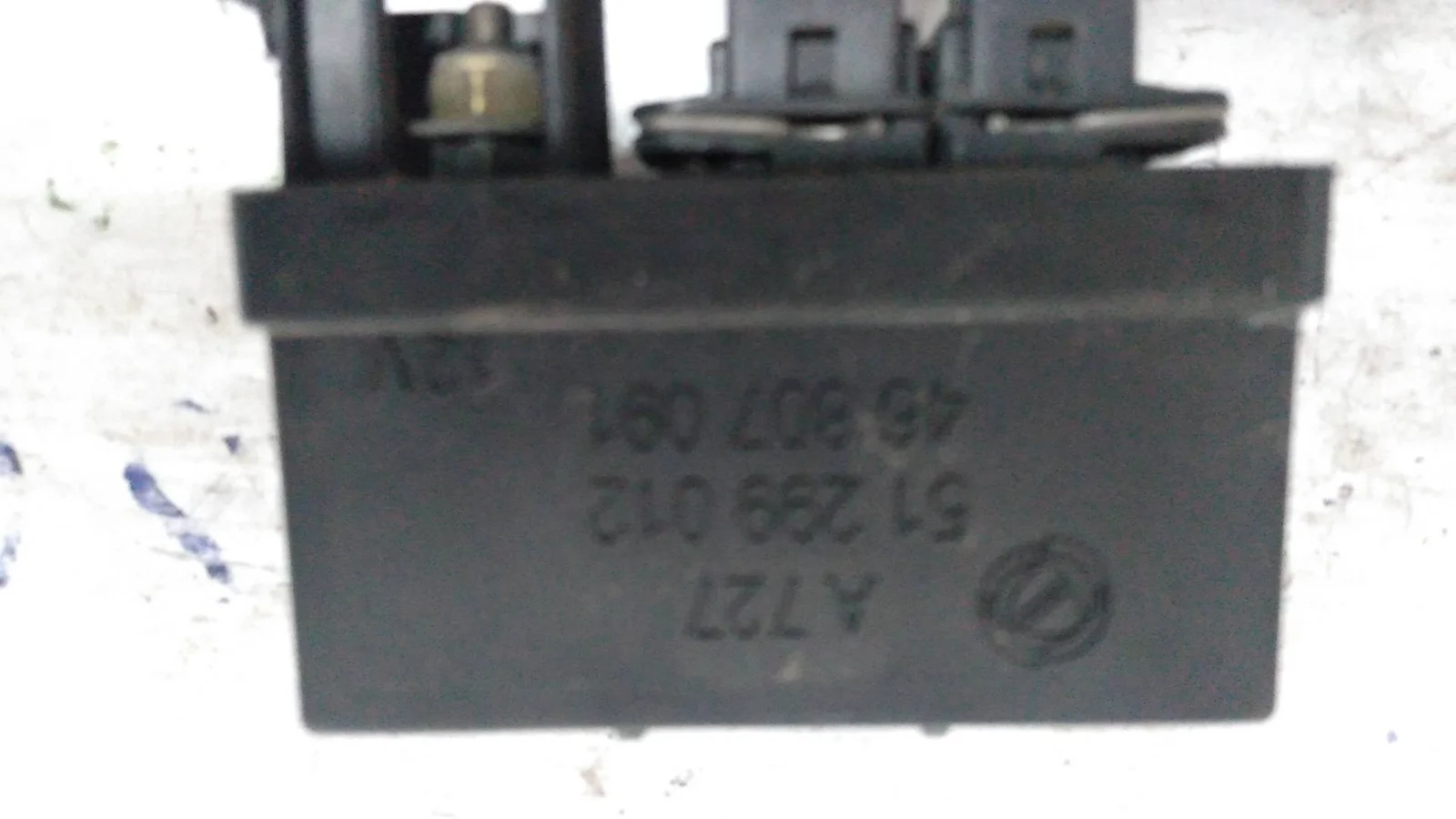 Foto de CAJA PRECALENTAMIENTO FIAT STILO (192) 1.9 JTD CAT (116 CV / 85 KW) referencia 0051888255
