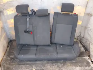 Foto de ASIENTOS TRASEROS VOLKSWAGEN GOLF VII BERLINA (BQ1/BE2) 1.6 TDI (116 CV / 85 KW)