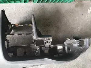 Foto de SALPICADERO AUDI A6 BERLINA (4F2) referencia 4F1857069A foto 8