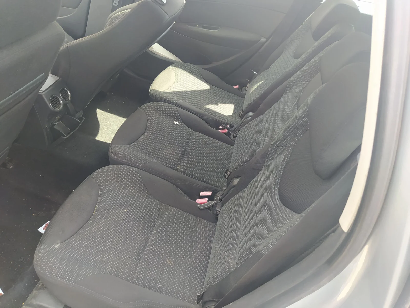 Foto de CINTURON SEGURIDAD TRASERO IZQUIERDO PEUGEOT 308 SW 2.0 16V HDi FAP CAT (RHR / DW10BTED4) (136 CV / 100 KW)