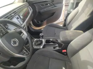 Foto de ENGANCHE CINTURON DELANTERO IZQUIERDO SSANGYONG KORANDO 1.6 Turbodiesel CAT (136 CV / 100 KW) referencia 7461034000LBA