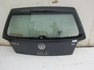 Foto de NO IDENTIFICADO VOLKSWAGEN POLO III BERLINA (6N2) 1.4 16V (75 CV / 55 KW)