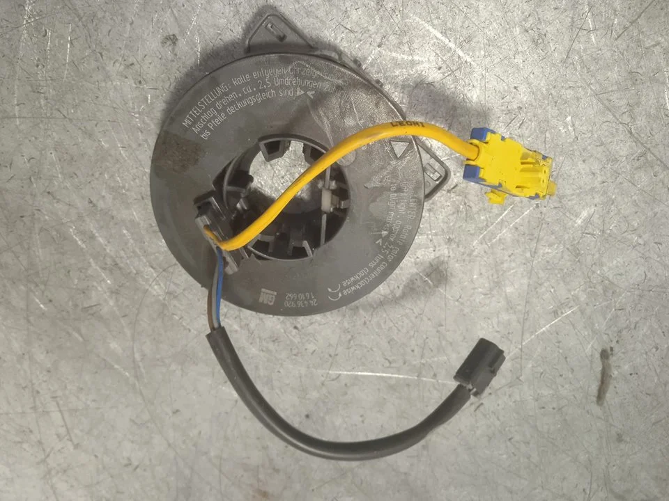 Foto de ANILLO AIRBAG OPEL ASTRA G BERLINA 2.0 DTI (101 CV / 74 KW) referencia 24436920