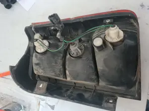 Foto de PILOTO TRASERO IZQUIERDO KIA JOICE referencia 10402EM foto 3