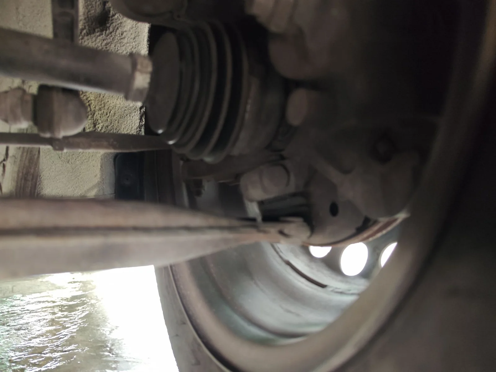 Foto de MANGUETA DELANTERA IZQUIERDA OPEL ASTRA G BERLINA 2.2 16V DTI CAT (Y 22 DTR / L50) (125 CV / 92 KW) referencia 13165672