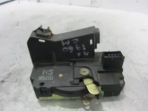 Foto de CERRADURA PUERTA DELANTERA IZQUIERDA OPEL ASTRA G BERLINA 1.6 (75 CV / 55 KW) referencia 90561151 foto 4