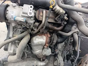 Foto de MOTOR COMPLETO OPEL ASTRA J BERLINA 5P 1.7 16V CDTI (110 CV / 81 KW)