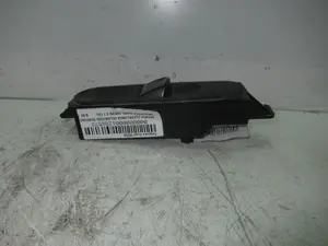 Foto de MANDO ELEVALUNAS DELANTERO DERECHO MERCEDES-BENZ VIANO (639) referencia A6395451413 foto 3