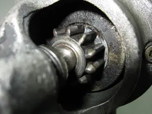 Foto de MOTOR ARRANQUE CITROEN C1 referencia 5802FP foto 2