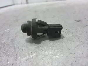 Foto de INTERRUPTOR RENAULT CLIO II FASE II (B/CB0) 1.5 dCi Diesel (82 CV / 60 KW) referencia 7700427640 foto 2