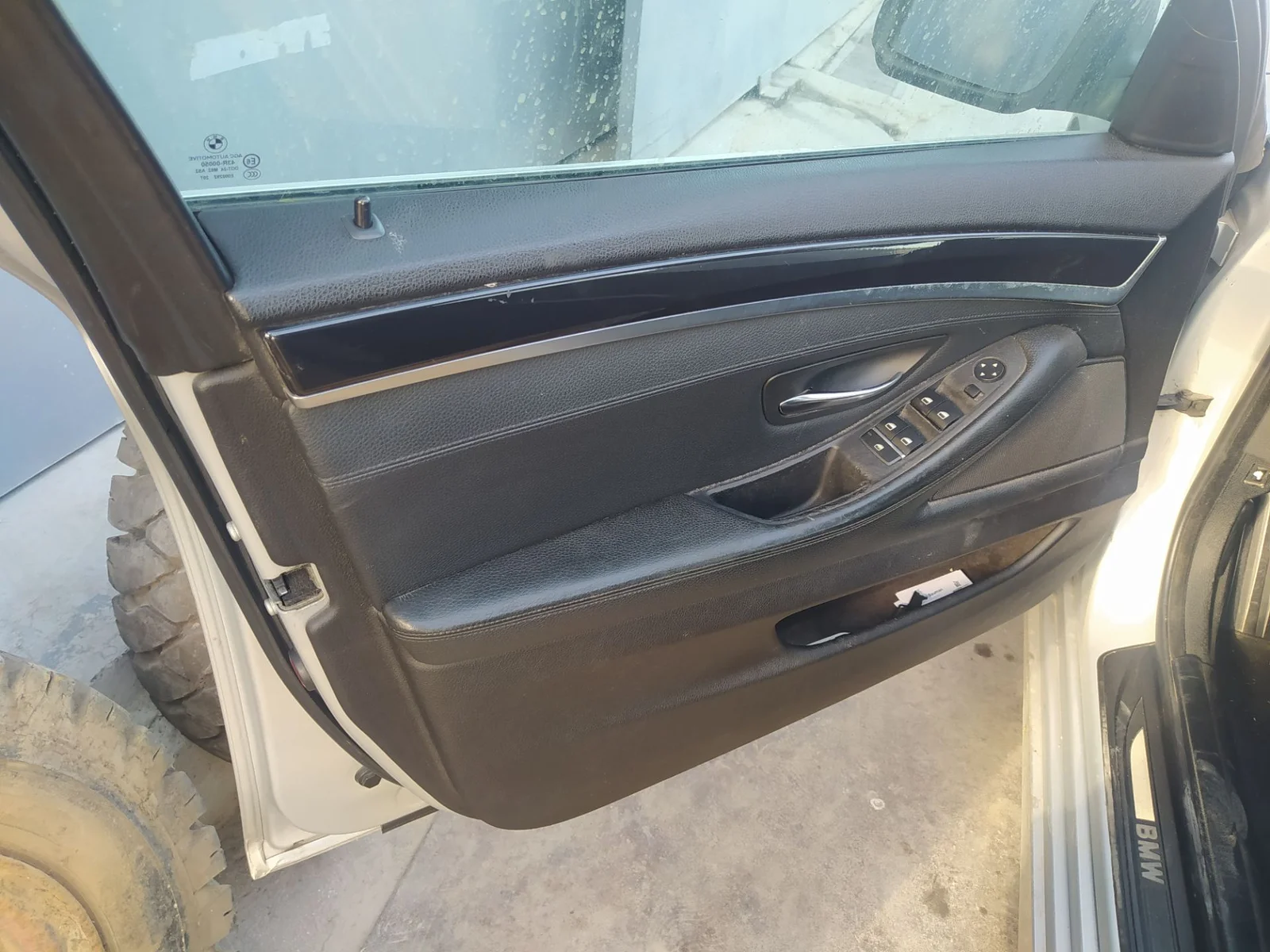 Foto de MANDO RETROVISOR BMW SERIE 5 TOURING (F11) 2.0 Turbodiesel (184 CV / 135 KW)