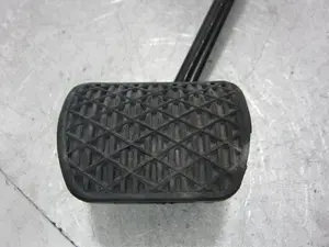 Foto de PEDAL FRENO MERCEDES-BENZ CLASE A (BM 176) 1.5 CDI CAT (109 CV / 80 KW) referencia A2462920208 foto 4
