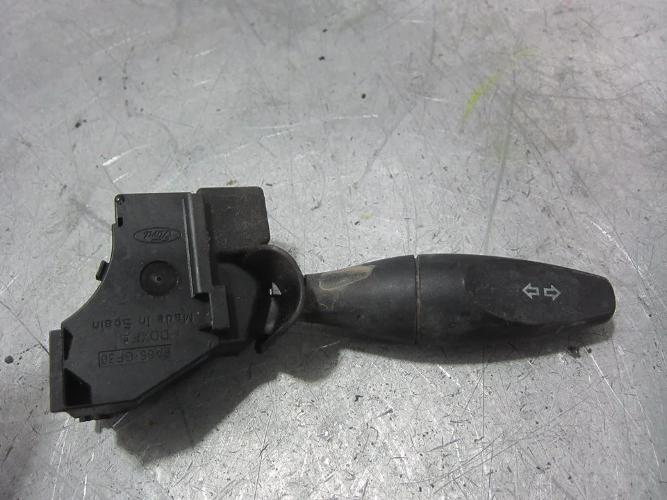 Foto de MANDO INTERMITENTES FORD FIESTA (CBK) 1.4 TDCi CAT (68 CV / 50 KW) referencia 1S7T13335AE