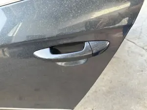 Foto de MANETA EXTERIOR TRASERA IZQUIERDA VOLKSWAGEN PASSAT BERLINA (3C2) 2.0 TDI (140 CV / 103 KW) referencia 3C0837205  FKZ