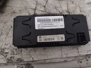 Foto de PANTALLA MULTIFUNCION OPEL INSIGNIA BERLINA 2.0 16V CDTI (160 CV / 118 KW) referencia 12844841G foto 2